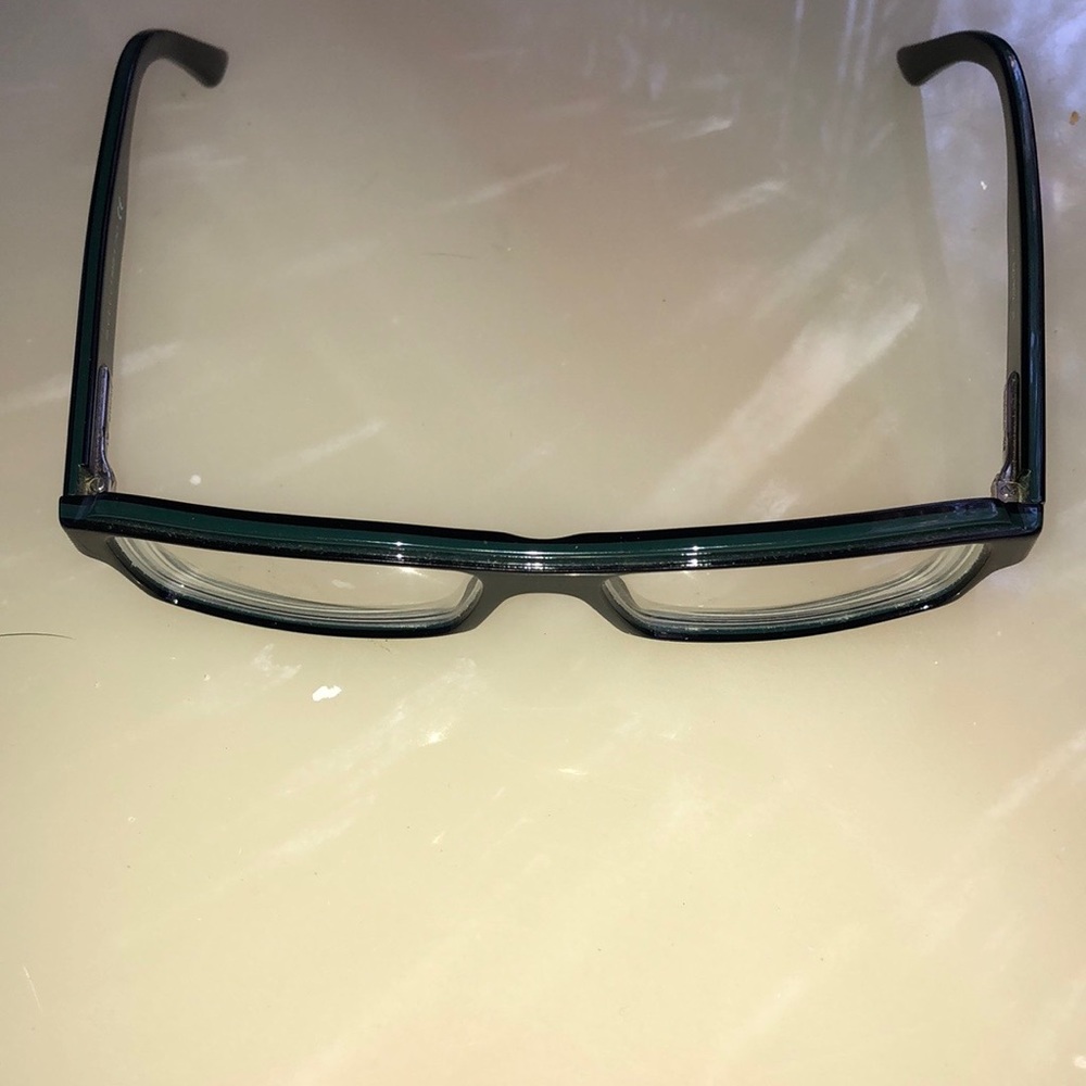 Vintage Gucci eyeglass frames - Picture 3 of 7